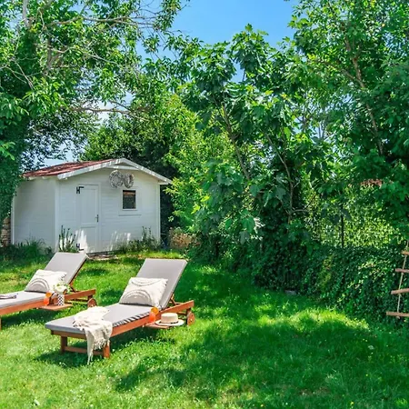 Gravisi By Orbanići