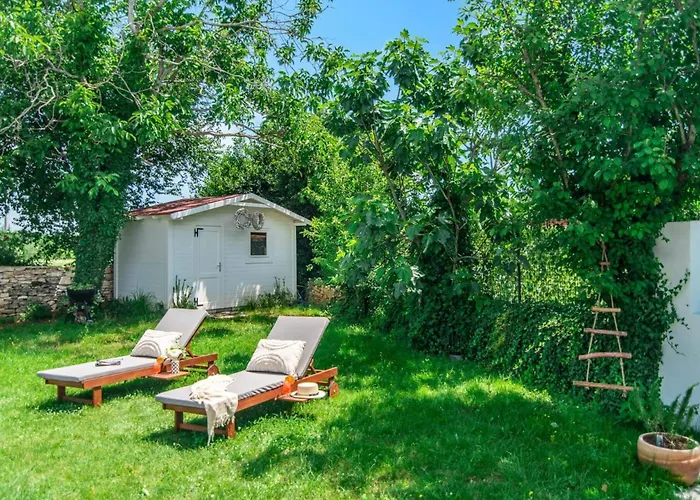 Gravisi By Orbanići